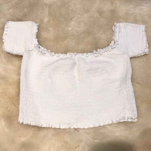 FOREVER 21 White Off the Shoulder Crop - Picture 1 of 3